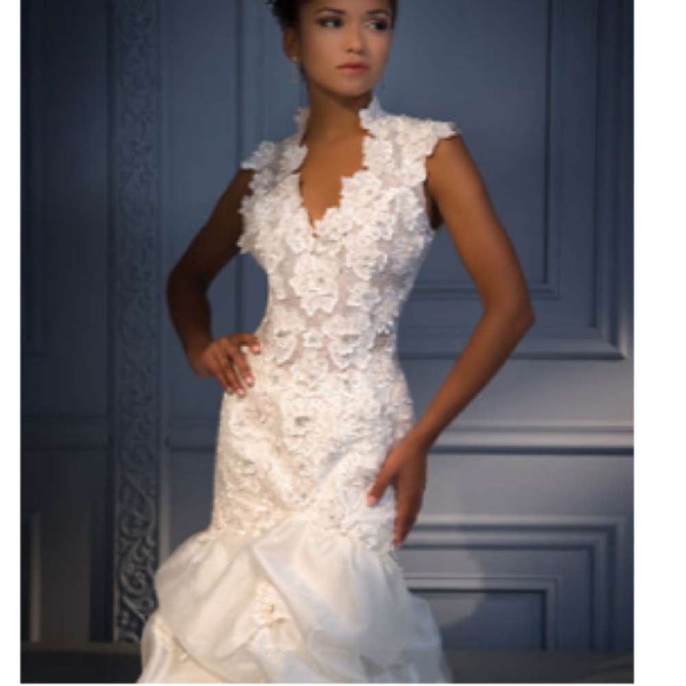 Demetrios | Romantic Wedding Dress